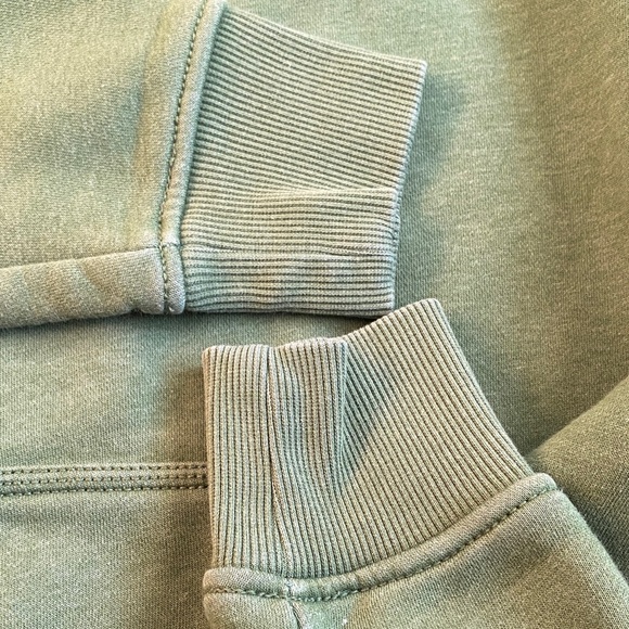 Carhartt Olive Green Pullover Hoodie - Picture 3 of 4